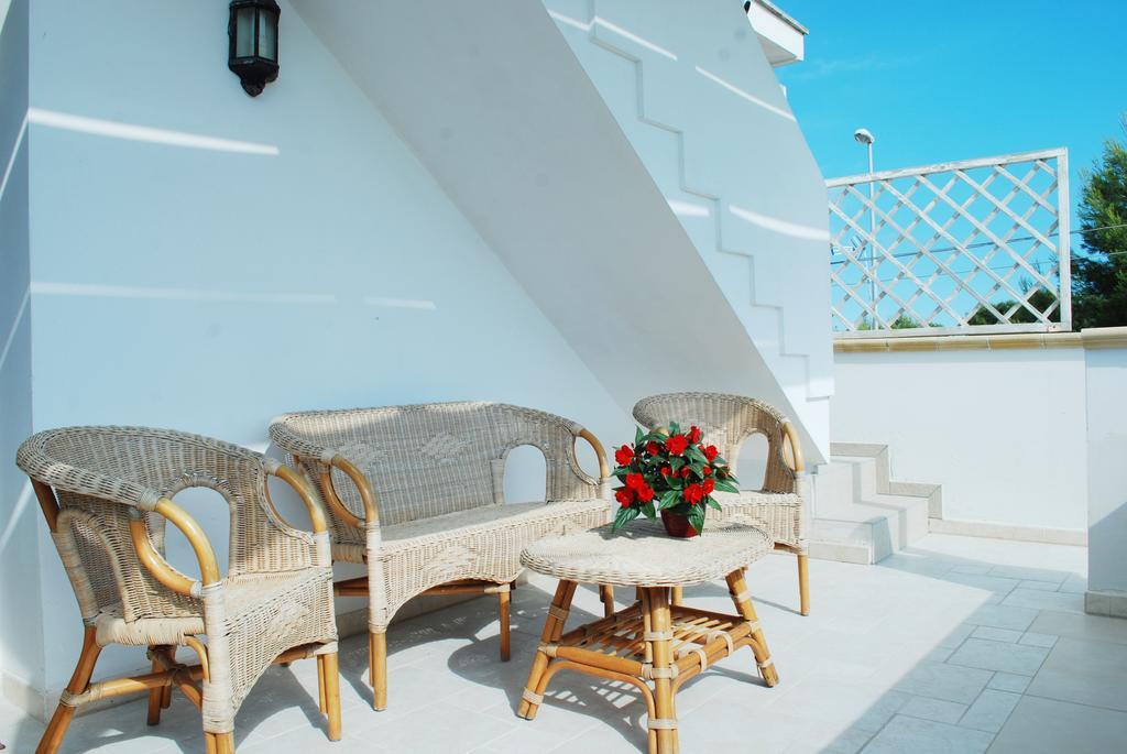 Dimora Il Girasole Hotel Torre San Giovanni Ugento Exterior photo